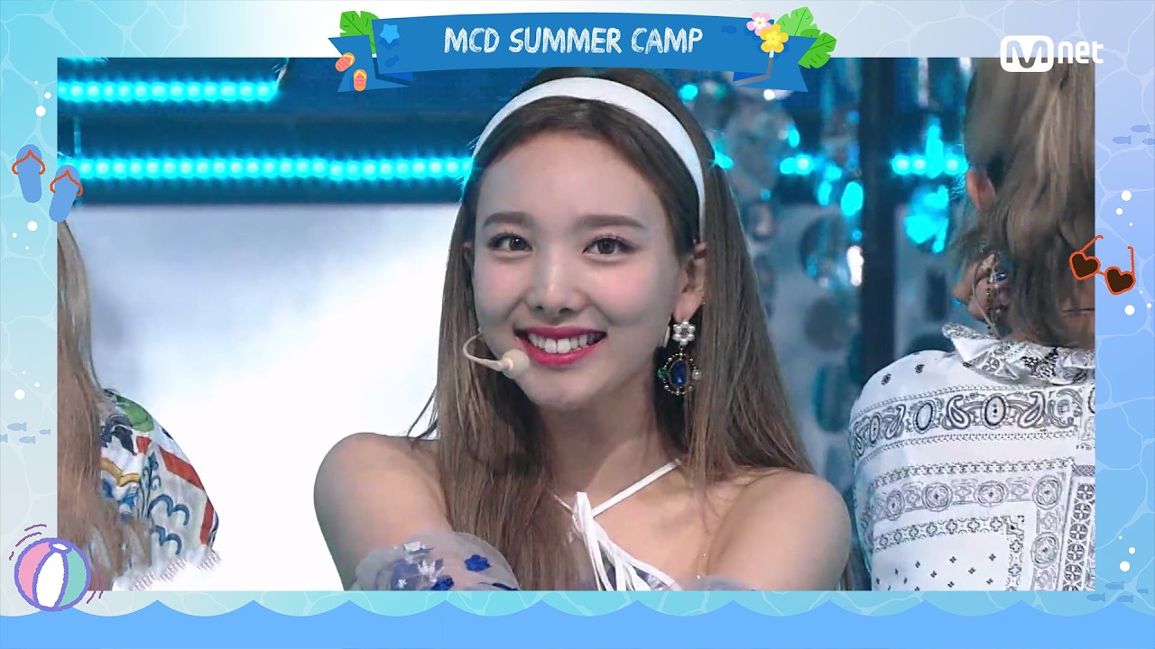 TWICE / Dance The Night Away