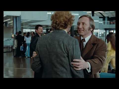 Le Grand Blond avec une chaussure noire (1972) Trailer