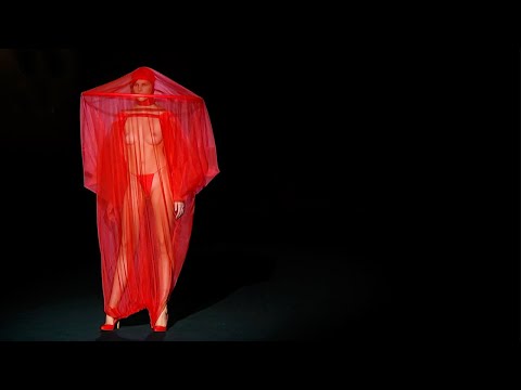 Accidental Cutting | Eva Iszoro | Spring Summer 2021 | Highlights