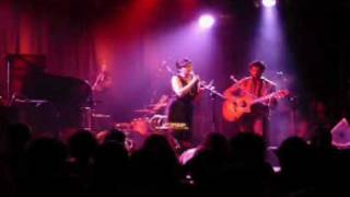 Ninet Tayeb - Easy Way Out (Elliott Smith cover)
