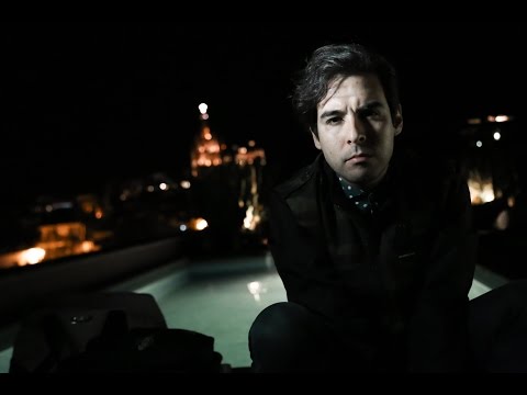 Un paso adelante Versión acústica en vivo