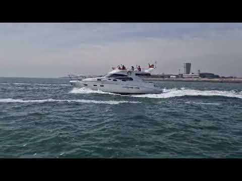 2005 Sealine F42