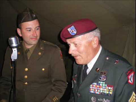 JM THOMAS sing Glen Miller chattanooga choo choo