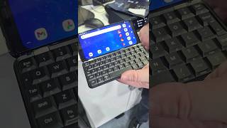 Un móvil RADICALMENTE distinto