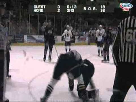 Richard Petiot vs Stefan Della Rovere