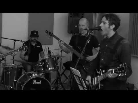 Cigarettes and Alcohol live Oasis cover by The Carousels