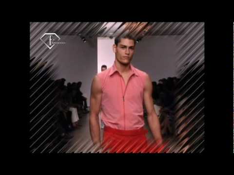 fashiontv | FTV.com - CALVIN KLEIN HOM PE 2001