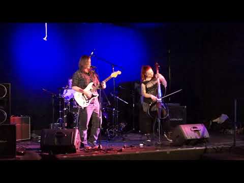 This girl will self-destruct @ Kult 41, Bonn