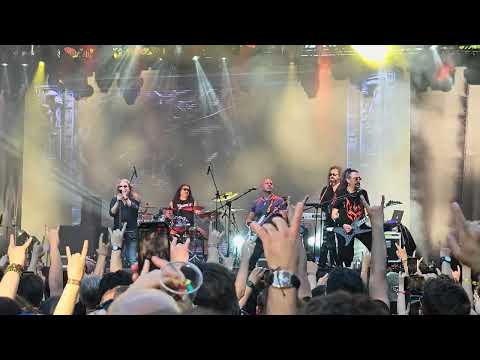 Pentagram - Lions in a Cage (Live from Headbangers' Weekend) #pentagram #mezarkabul #livemusic