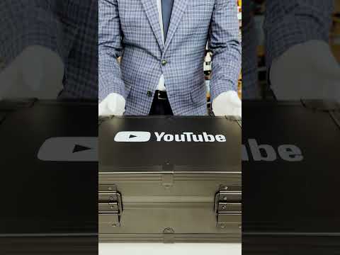 YouTube Thumbnail