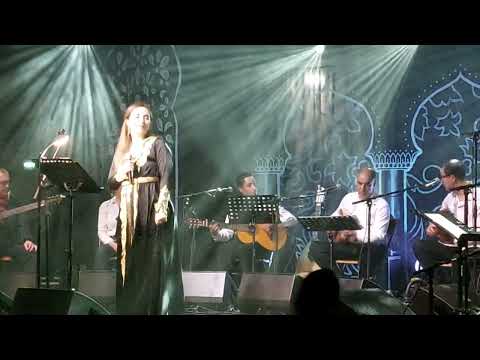 Amel Zen chante "Tiqvayliyin" de Cheikh El Hasnaoui, Cabaret sauvage Paris, dimanche 12 mai 2024