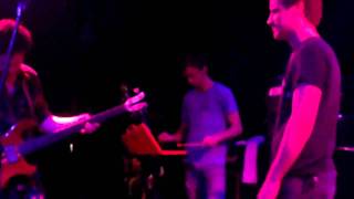 This Town Needs Guns - Zebra (LIVE)