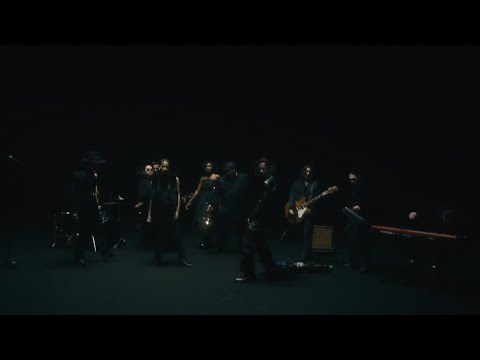 Video thumbnail for EL MARIACHI