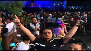 Download lagu 2 UNYU2 [E Masbuloh] Live At YuKeepSmile YKS (18-05-2014) Courtesy TRANS TV mp3