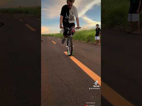 RL de bike - é a melhor brincadeira do mundo #rl #bike #grauderua #toguro #shorts