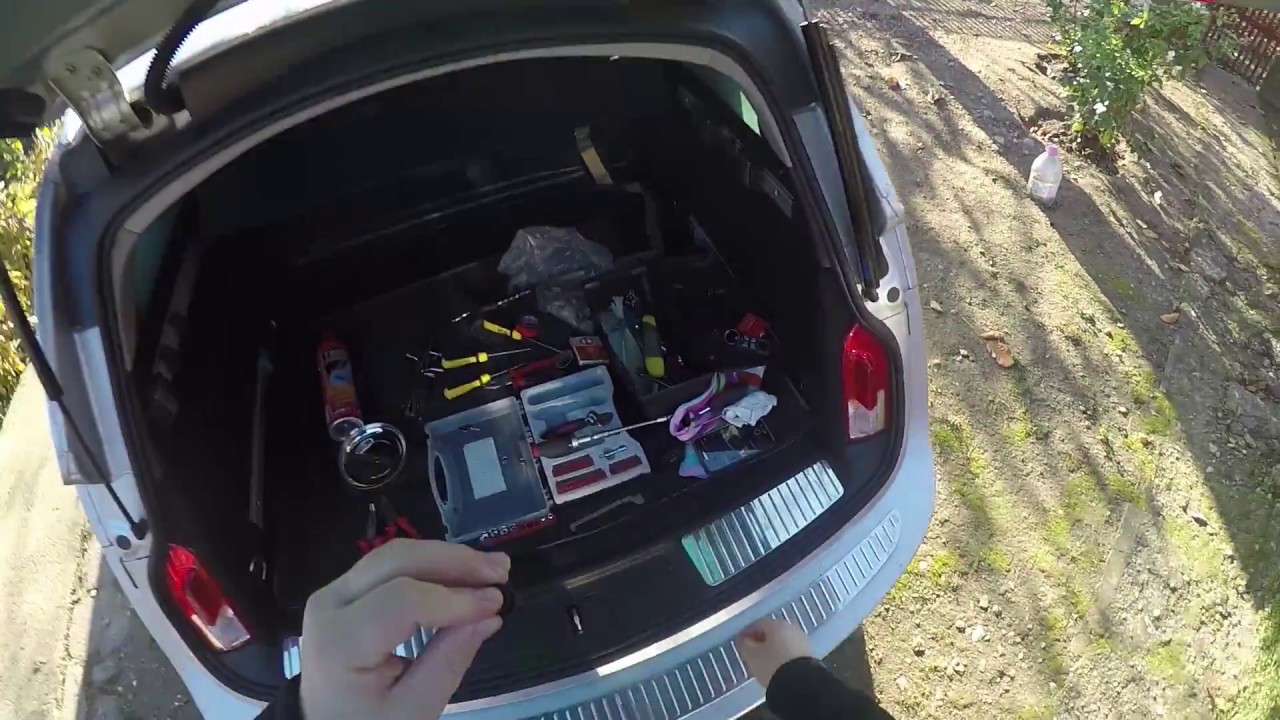 Watch video Opel & Vauxhall Multimedia Interface iCIDLink7 & rear camera PART1 Now Opel & Vauxhall Multimedia Interface iCIDLink7 & rear camera PART1