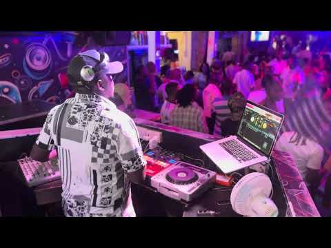 THE MAGICAL MOMENTS AT POOL NEST KIREKA DJ MAGICAL KAY 