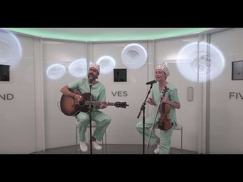 INSTITUT MARQUÈS - Concierto para embriones de Álex Ubago y Sharon Corr