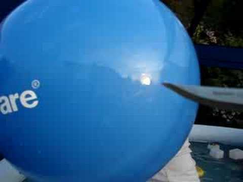 Poolparty, Das blaue Wunder mit Gausi