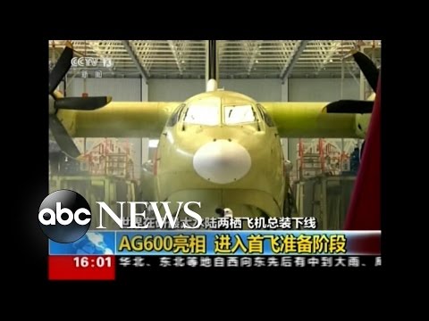 World's Largest Amphibious Aircraft Unveiled in China