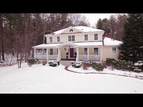 94 College Road, Concord MA - Brilliantly Balancing Function and Form