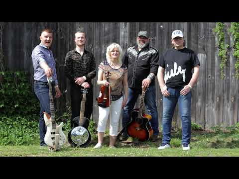 Jaunums! PakavRockBand "Pa putekļainu ceļu"