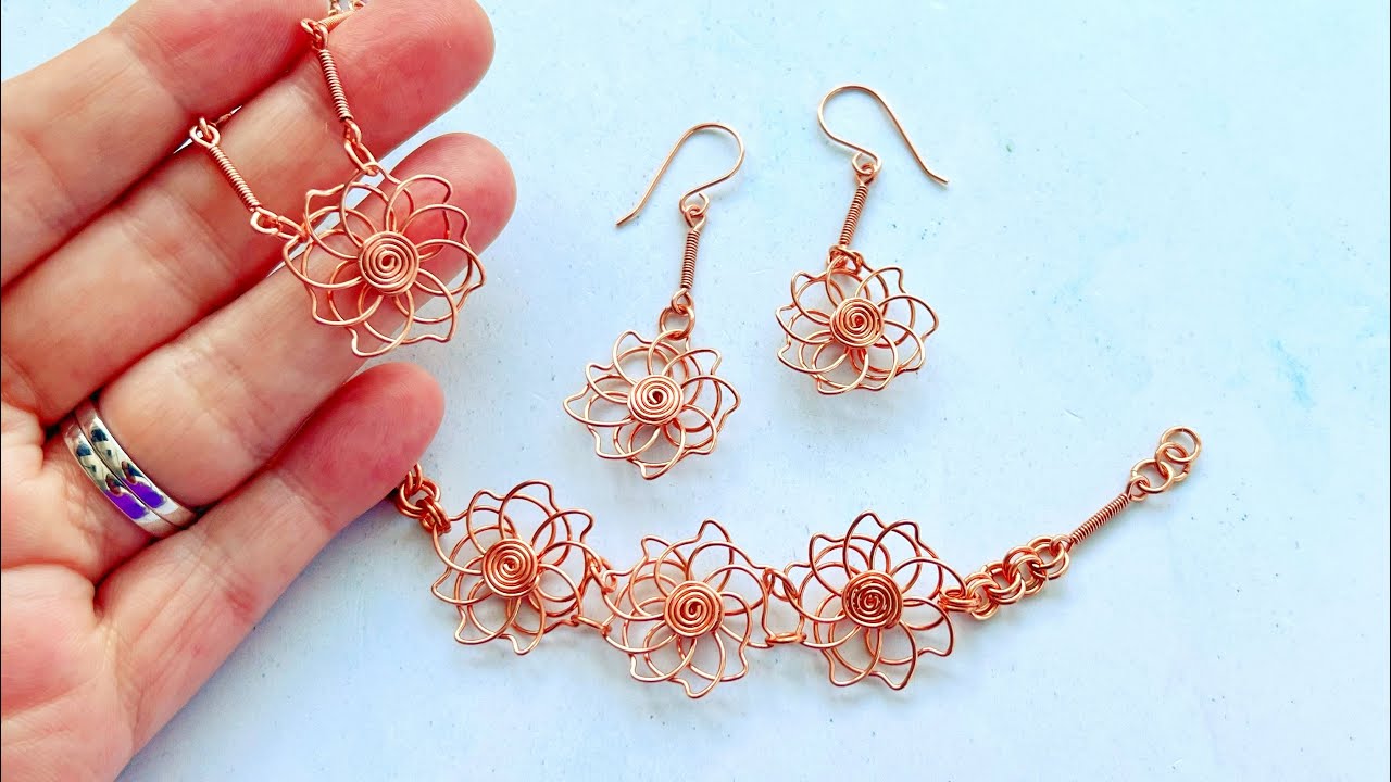 DIY Wire Wrap Jewelry Tutorial - Fun & Easy Flowers - Beginner Friendly