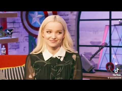 I did NOT expect a Kristin Chenoweth impression from Dove (ik that older) #dovecameron