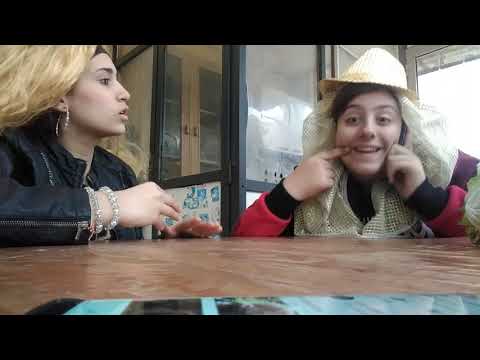 Carolina e la sua amica sorda 😂😂😂😂