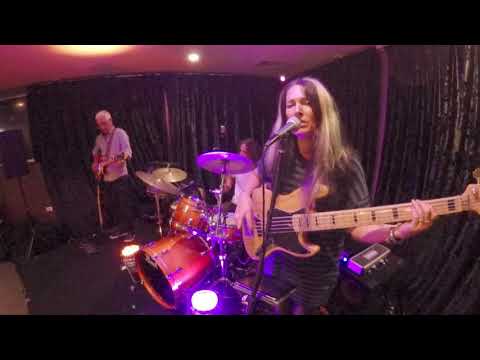 Rebecca Johnson Band (1st set - 6 songs) (QSC Touchmix 16) (11/1/20)