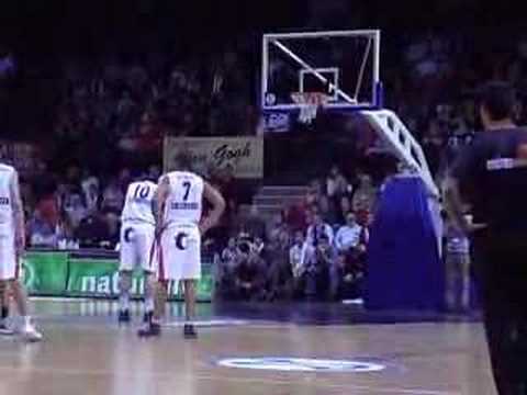 10 23-02-08 BCO-Charleroi - Vrijworpen Veselin Petrovic.mpg