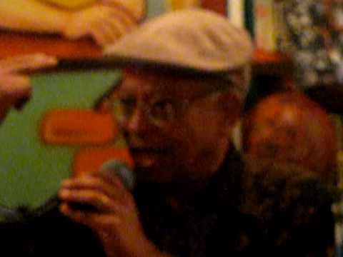 Nei Lopes explica porque é um otário com sorte -  instagram.com/sambacidade/