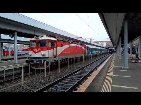 EA 895 cu IR 74 Cluj-Napoca Budapest-Keleti