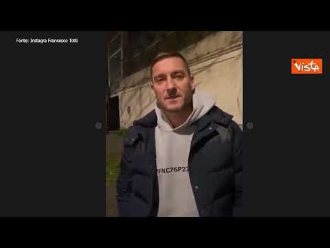 Totti smentisce la crisi con Ilary Blasi: "Sono stanco di leggere queste notizie"