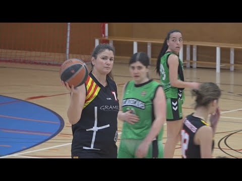 Un triple final del Viladecans deixa sense premi un batallador CB Roquetes