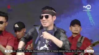 Download lagu LARI PAGI - (Jagad Ariani - Dhimas Tedjo - Elvi Jubay) - OGS BAND || TVRI #ogsbanddangdut mp3
