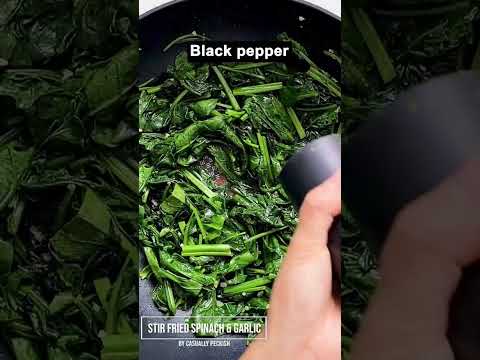 Garlic spinach stir fry - easy and healthy side dish! #dinnerideas #healthyfood