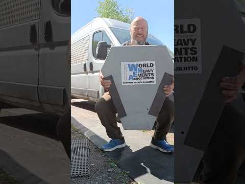 Liukkaaseen Husafelliin toiseen reunaan pitoa!# Selkä naksahti ettei pääse kun seiniä pitkin, mutta