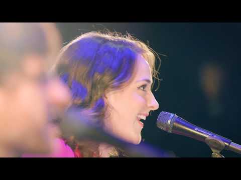 David Crosby & The Lighthouse Band - "Lean On" (Live)