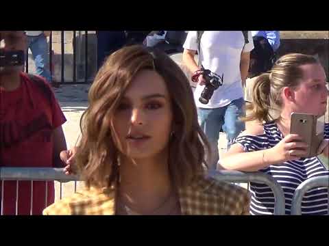 Emily Ratajkowski @ Paris Fashion Week 29 september 2017 show Nina Ricci #PFW