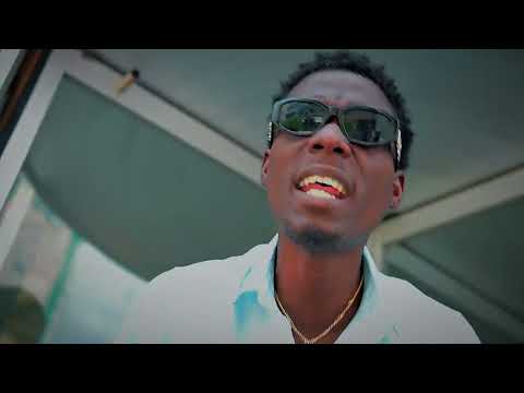 HAITIAN BLOOD X SHAQVIBEZ TOP STRIKER