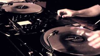 Skratch Bastid: James Brown "I Got You I Feel Good" routine