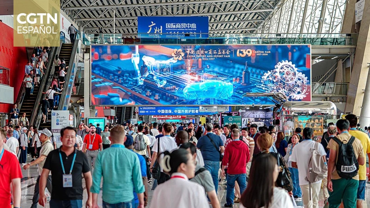 La Feria de Cantón registra asistencia récord de compradores extranjeros en primera fase