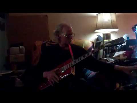 Bo Diddley Box Guitar Video