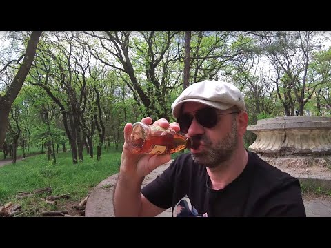 Drinking in the park in Yessentuki, Russia
