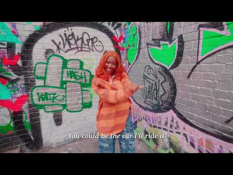 Boii - Hero (Official visualizer and lyrics video)