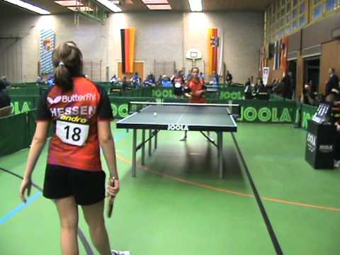 Lisa Maylin VOSSLER 18  TTC Calden WestuffelnDefense   Eva Maria PAUL  31 SV Nistertal5 Satz