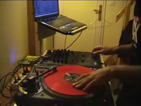 Tony Blanck 1 turntable mix ... (Serato Scratch Live instant doubles demo)