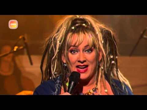 Cor Bakker ontvangt... (afl.8) - Karin Bloemen