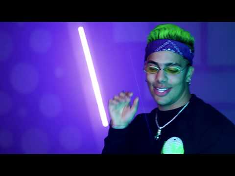 Altafulla ft. Totoy El Frio - Se Pega
